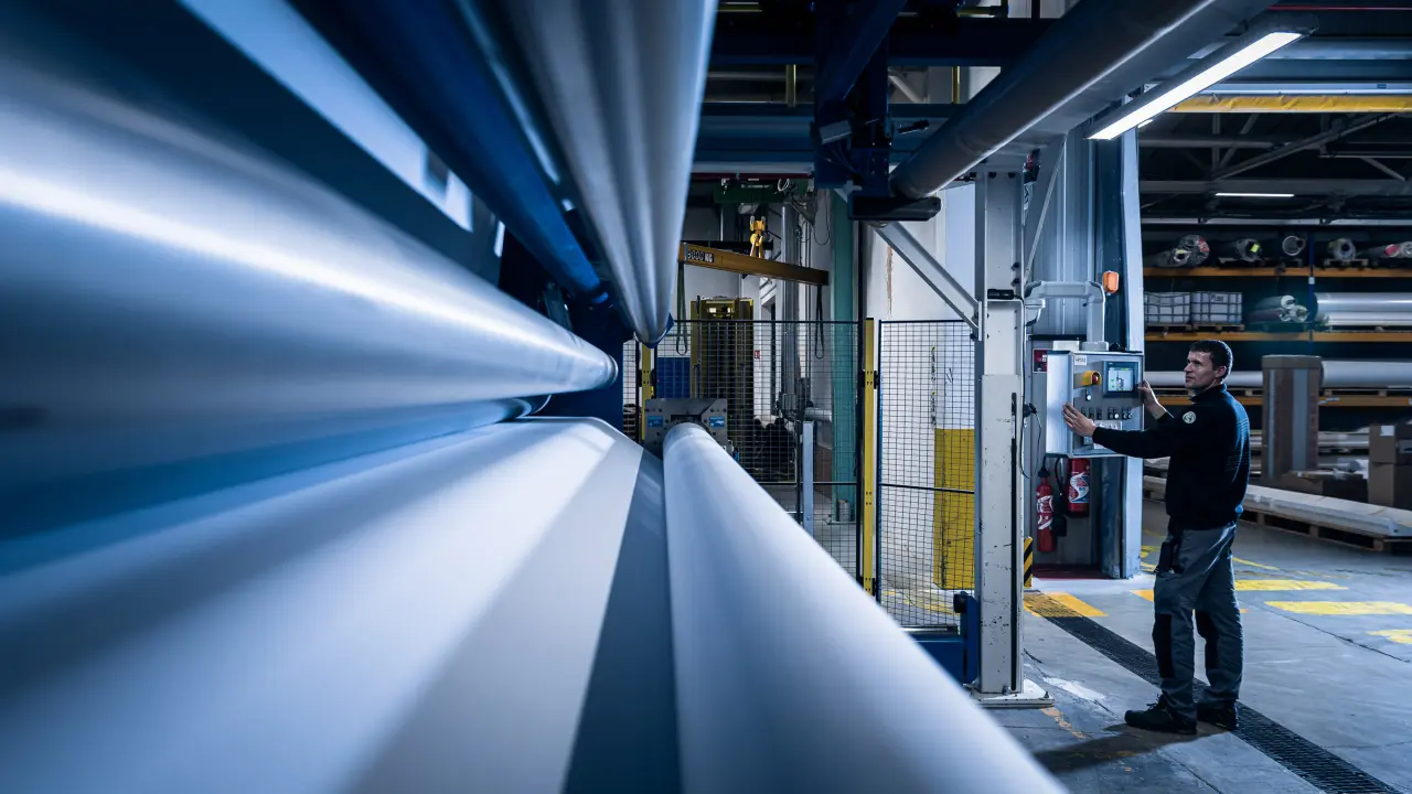 More than 3 centuries of expertise in  advanced fabric solutions
